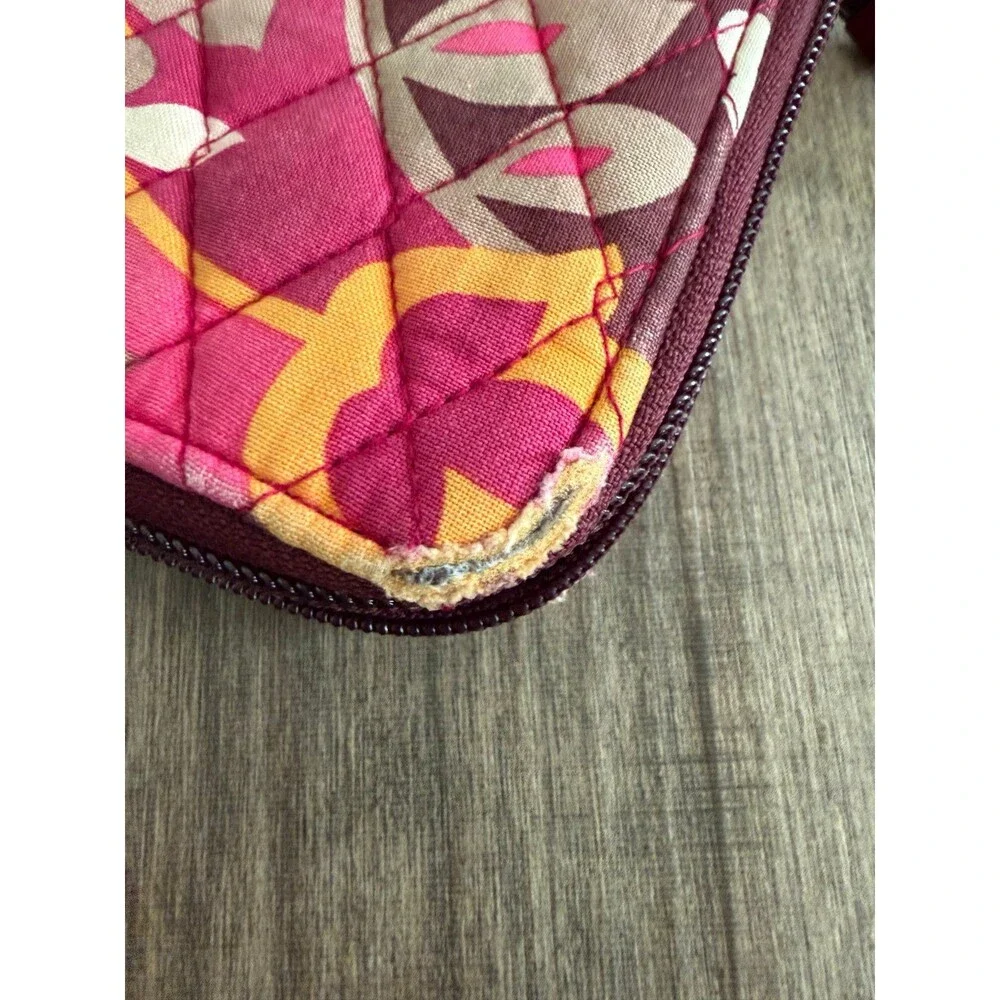 Vera Bradley Carnaby Zip Around Wallet Wristlet Quilted Pink Floral